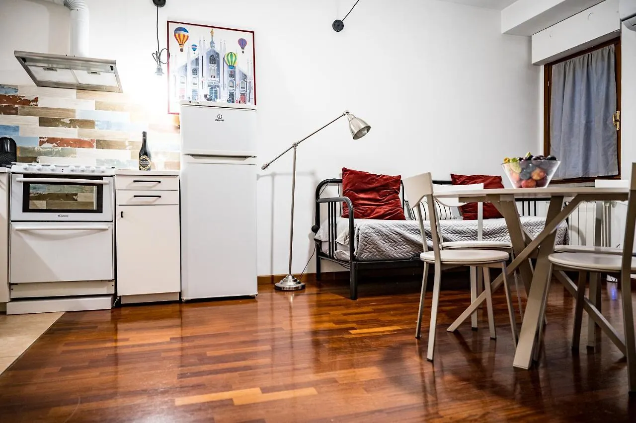 Studio Bovisa Apartment Milan